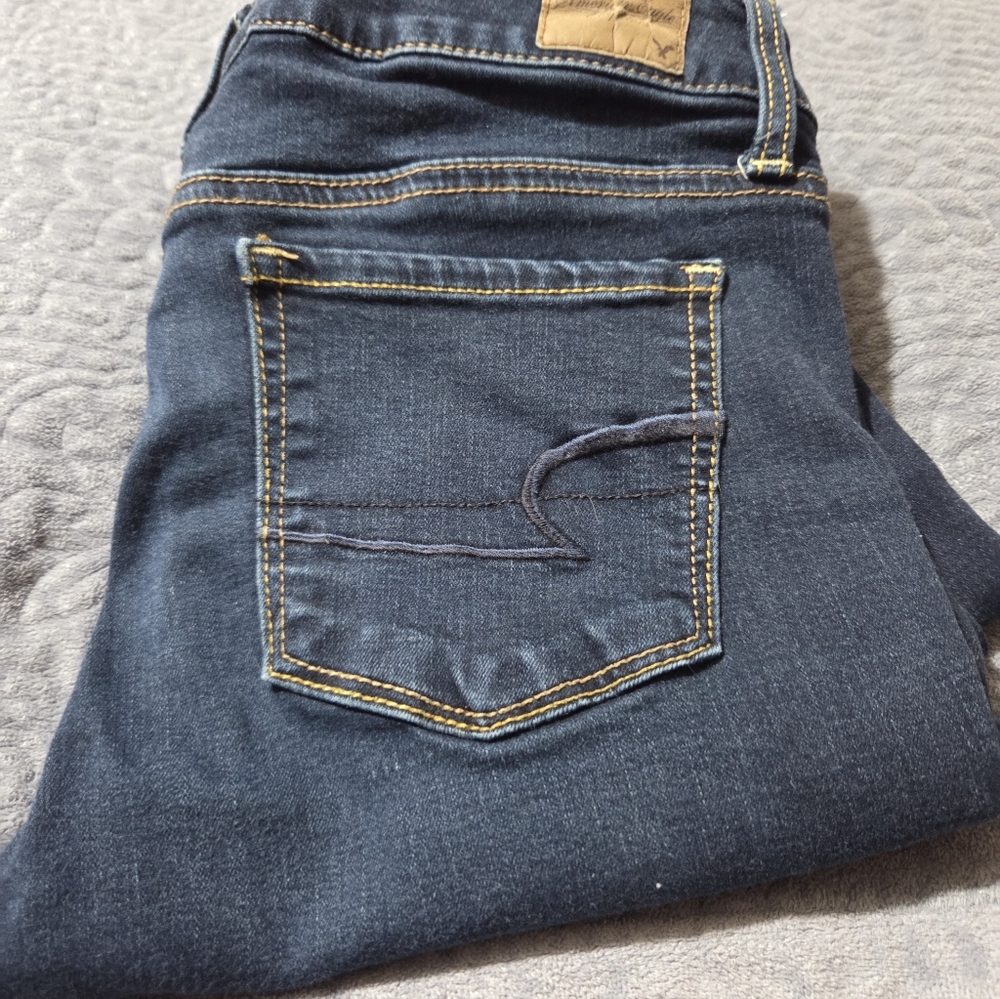 American Eagle Skinny Jeans Size 8 Super Stretch Dark Wash Regular Fit